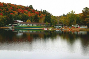 Algonquin Lakeside Inn